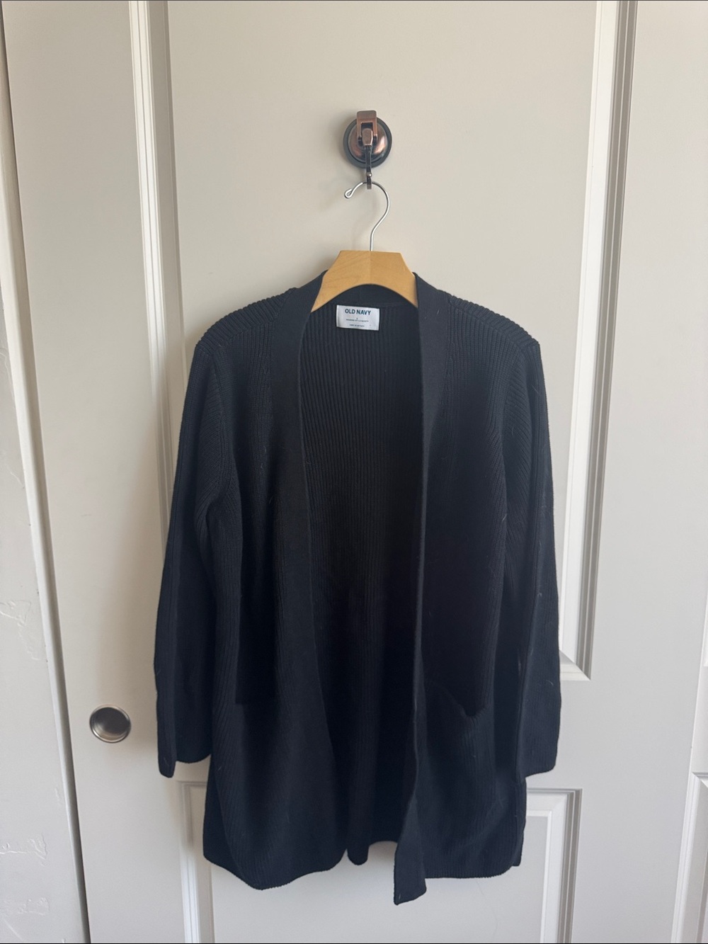 Old Navy Black Open-Front Ribbed Cardigan with Pockets
